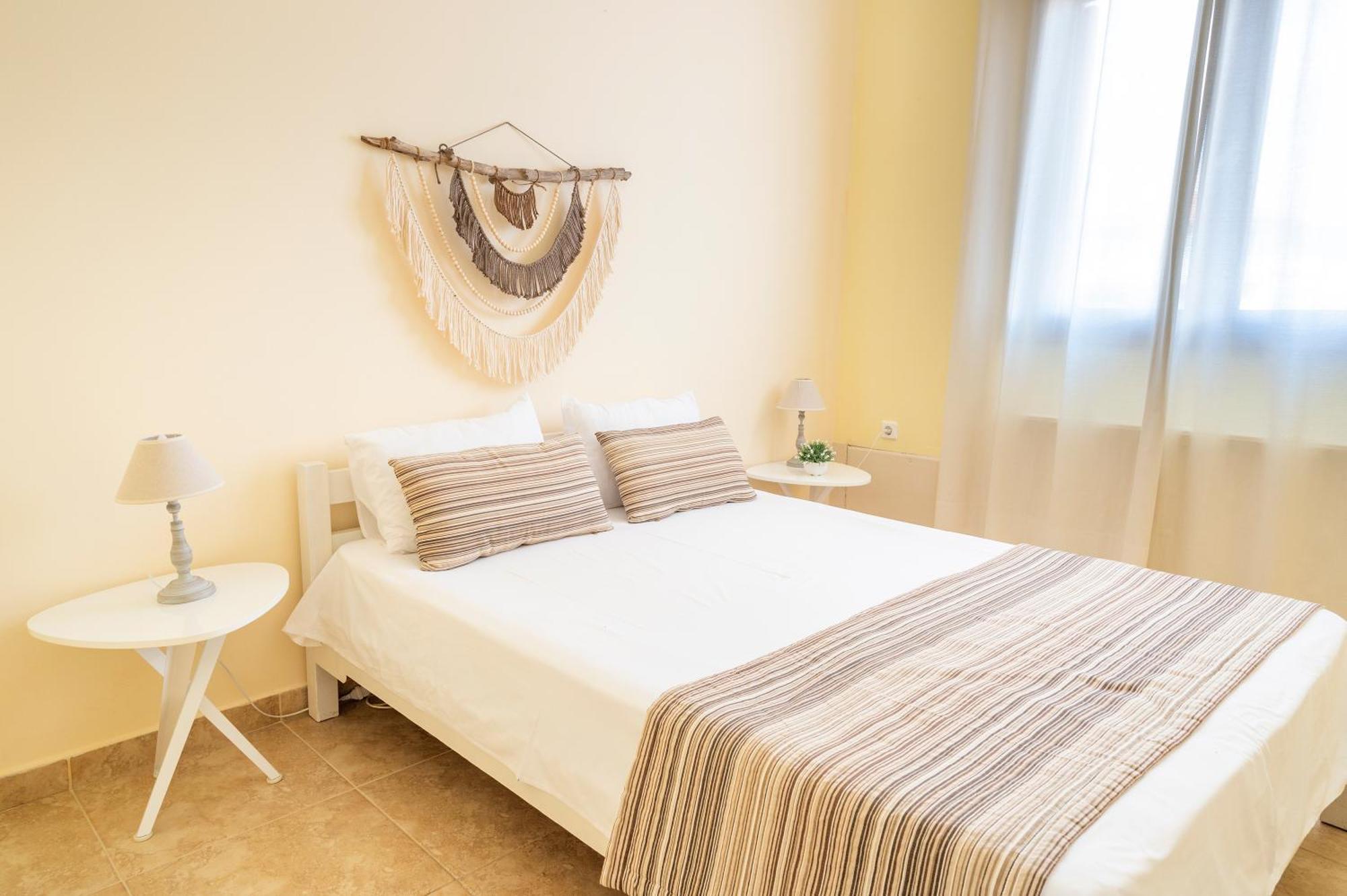 Stamatia Suites Ασπροβάλτα Εξωτερικό φωτογραφία